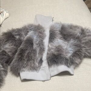 Boohoo Gray Faux Fur Women's Puffer Jacket